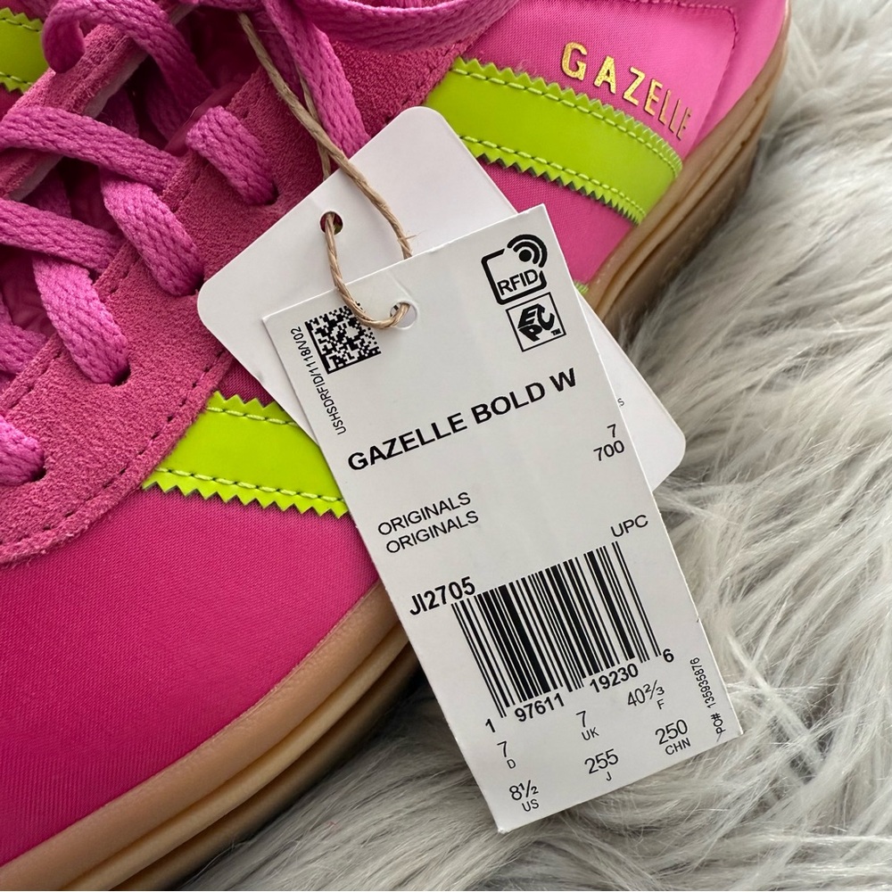 ADIDAS Gazelle Bold Shoes Semi Lucid Fuchsia Solar Slime Gold Metallic 8.5 NWT - Picture 4 of 13